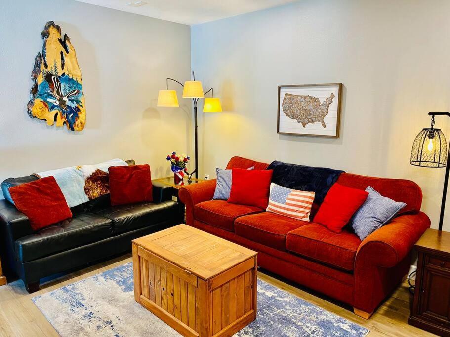 Eagle Nest River Views Hot Tub Games Sleeps 6 Ahwahnee Bagian luar foto